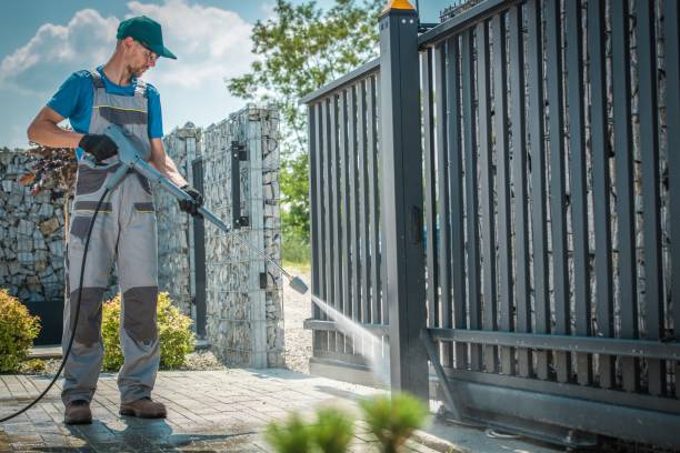 Best Pool Deck Cleaning  in Wynantskill, NY